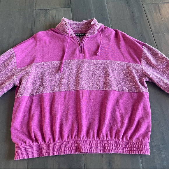Pacsun la hearts 1/4 zip - Picture 2 of 3